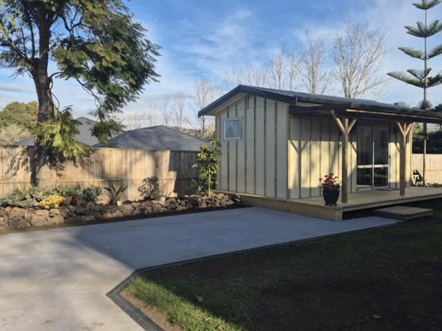 Kerikeri, Studio