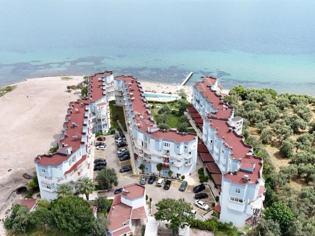 Kerim'den Altınoluk Denize Sıfır Site İçin'de 3+1 Satılık Daire
