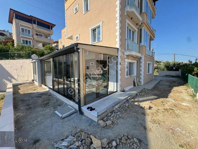 Kerim'den Küçükkuyu Mıhlı'da Bahçe Katı 2+1 Eşyalı Kiralık Daire