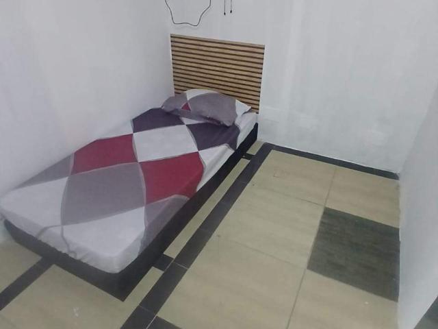 Kerja Singapore / Kilang JB? Bilik Single serendah RM350