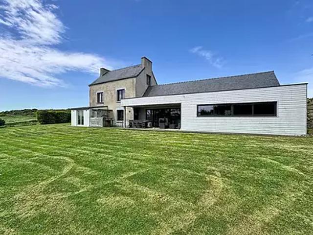 Kerlouan 29890 Achat / Vente maison 8 pièces t8 au dernier étage