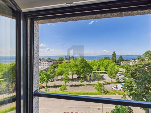 KERNSANIERT MIT SEEBLICK