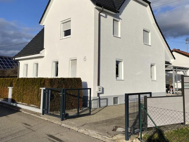 Kernsaniertes Einfamilienhaus in bester Lage