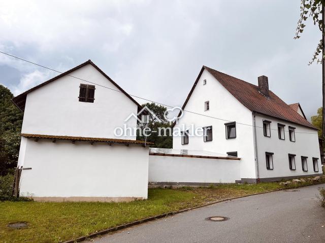 Kernsaniertes Einfamilienhaus/Bauernhaus mit großem Grundstück, Hühnerhaltung & Werkstatt