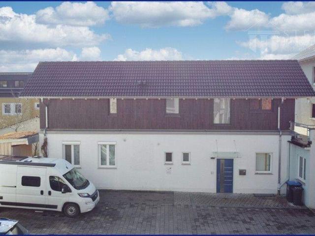 Kernsaniertes Zuhause mit Wärmepumpe, PV und flexibler Wohn Arbeitsoption in Kressbronn