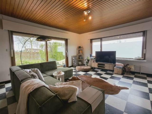 Kerrebroek 139, 9800 Meigem
