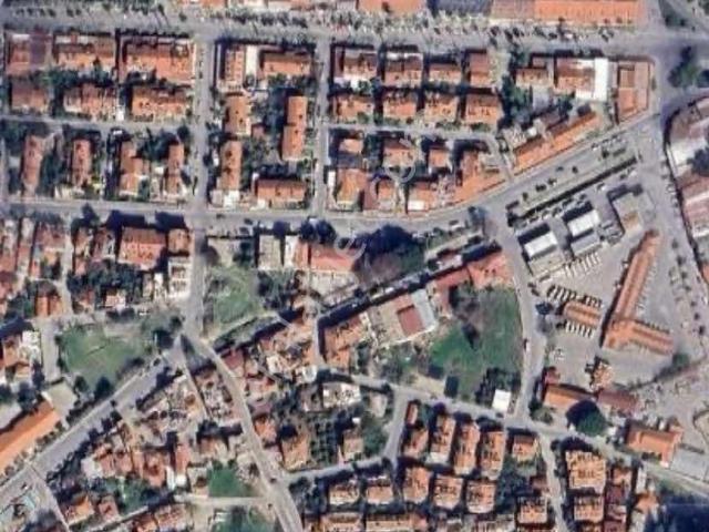 Kesikkapı'da 74 M2 Arsa Paylı Eski Yapı 2 Adet Daire Satılık