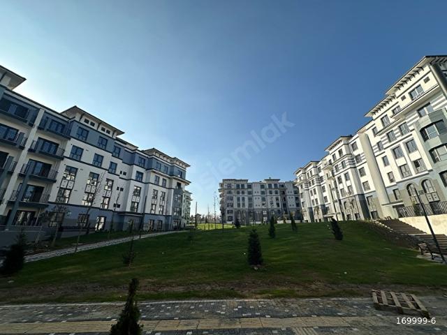 KESKİN EMLAK'TAN SELÇUKLU 3. ETAP'DA*ARA KAT*SATILIK 82m2 DAİRE