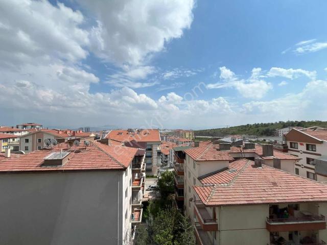 Keskinden %80 Kredi İmkanı Ara Kat Bulvar Dibi 3+1 Daire