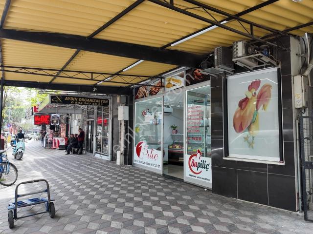 Kethüda Mh. Yaya Ve Araç Trafiğinin Yoğun Olduğu Bölgede Dükkan
