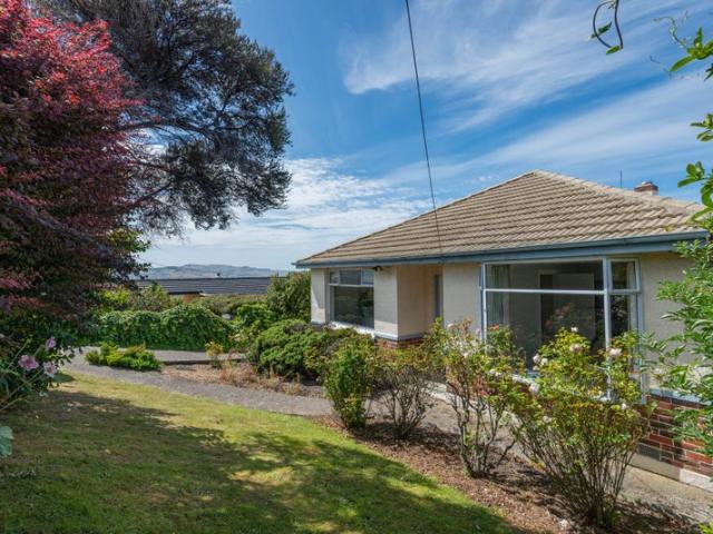 Kew, 3 bedrooms