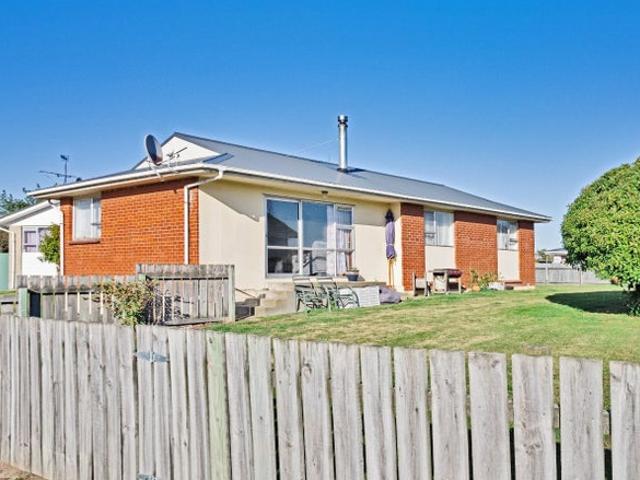 kew, 3 bedrooms