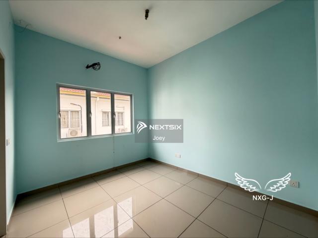 Kews Leisure Farm Gelang Patah near to 2nd link 22 x 70 low density high quality living