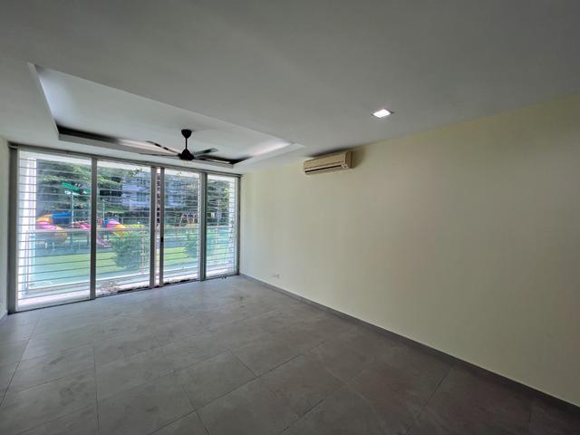 Key on Hand Vacant USJ One Avenue Subang jaya Selangor for Sale