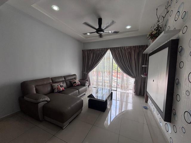 KEY ON HAND Platinum III Fully Furnish 1330sf 3 Storerooms Bayan Lepas
