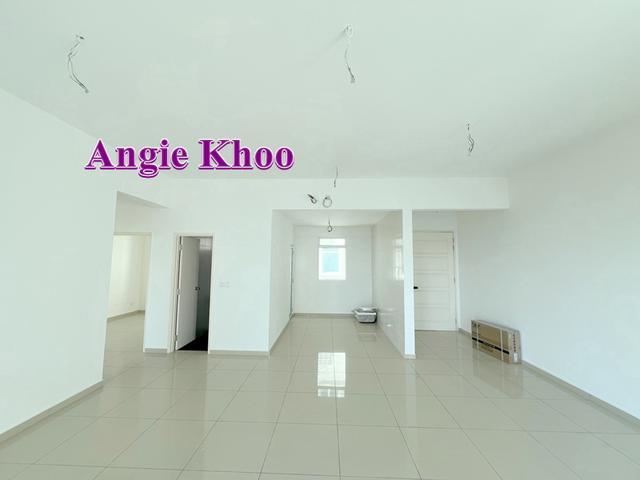 KEY WITH ME Summerskye Residence Bayan Lepas Dual Key Airport view
