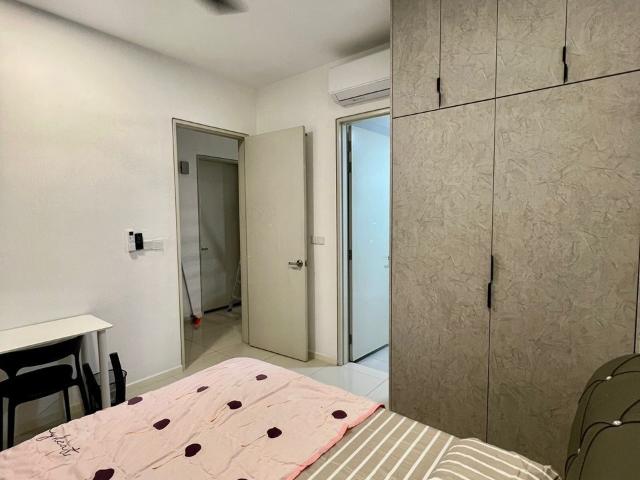 KEYLESS Smart Lock Master Room for Rent at Nadayu 801 @ Subang Bestari with Private Bathroom @ FEMALE UNIT