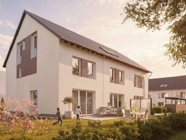 KfW 55: Modernes Reihenendhaus mit ca. 136 m² Wohnfläche Neubau in Radeburg