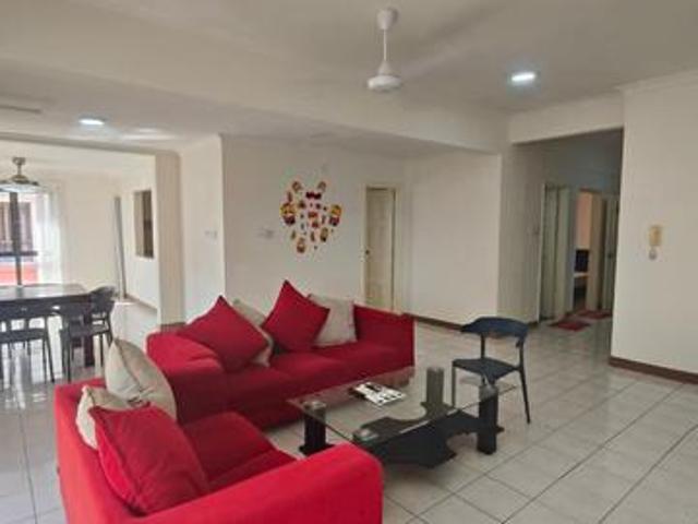 KK City Api Api Marina Court Penthouse For Rent
