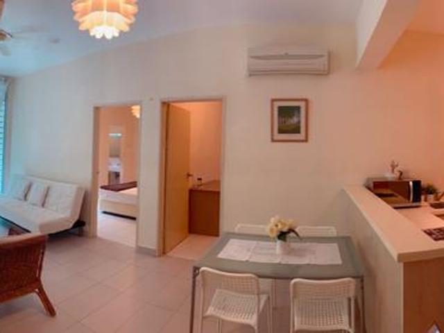 KK City Peak Suites Condominium Tip Top Condition Low Density