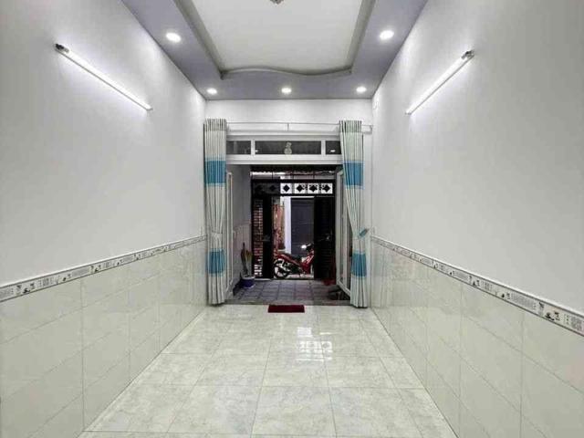 [KH047*] Nhà nở hậu tài lộc ngay Emart Phan Huy Ích, giá chỉ 5. X tỷ!