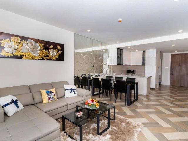 KHÔNG GIAN LIVING ROOM ĐẲNG CẤP | 1PN VIEW THOÁNG SOFA CHỮ L METROPOLE THU THIEM