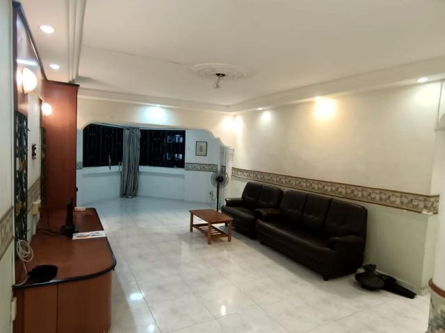 Khatib Spring Yishun, HDB Executive