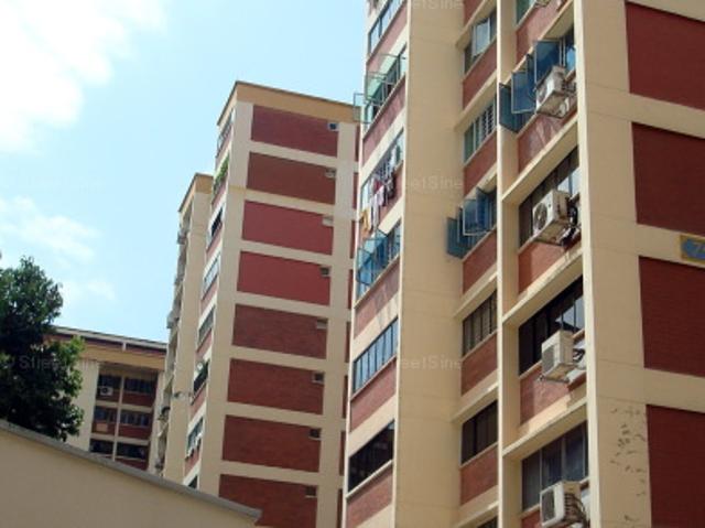 Khatib Vale Yishun, HDB Executive