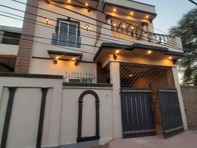 Khan village 4.5 house for Sale Multan Khan Village ID 88376