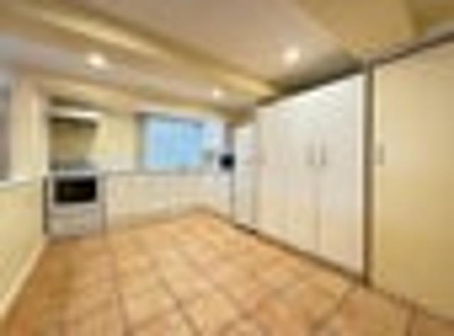 Khandallah, 2 bedrooms, $560 pw