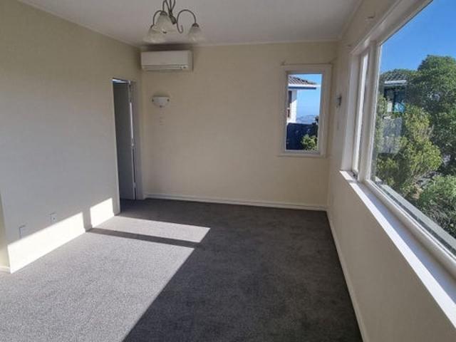 khandallah, 3 bedrooms