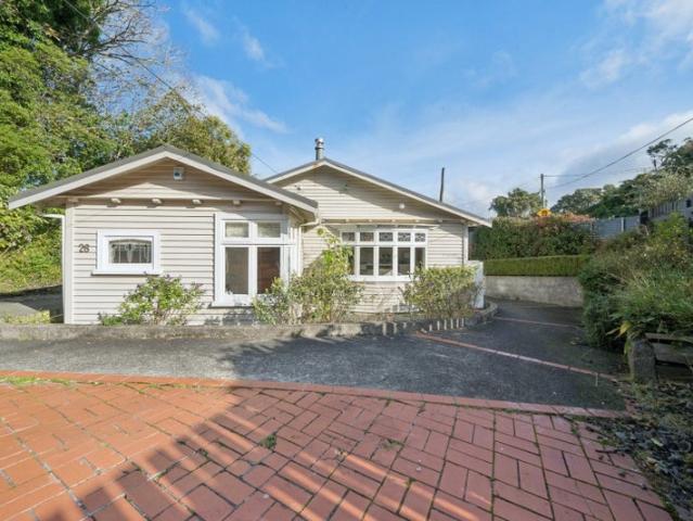 khandallah, 3 bedrooms