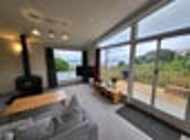 Khandallah, 3 bedrooms, $820 pw