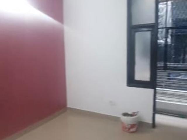 Khanpur, South Delhi 1 Bedroom 45 Sq. Yd. Builder Floor in Khanpur Delhi Listing ID: #10366