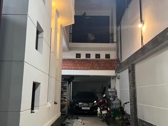 Khu Biệt Thự Nội Bộ Vườn Lài Hiếm Bán 10x18, 4tầng, Giảm Sốc 5tỷ, Giá Đất Tặng Biệt Thự