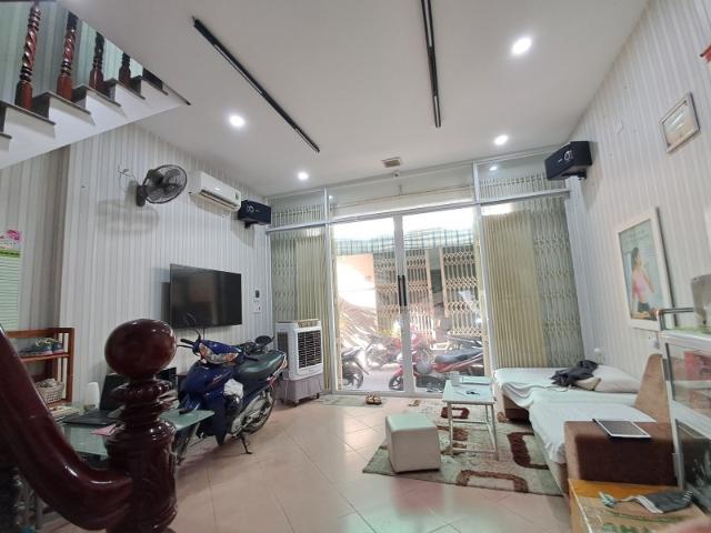 Kiệt Ô tô thẳng thông 60m ra MT Lê Duẩn, 33m2, 2 tầng Kinh Doanh, 3. X tỷ nhỏ