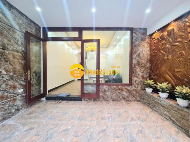 Kim ngưu phố dt 55m giá 6.95 tỷ, sđcc, vị trí đẹp thông sang timescity