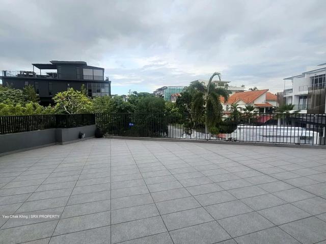 Kimnan Park D14, Semi