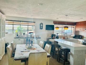 Kinchil, Hermosa Casa en Condominio