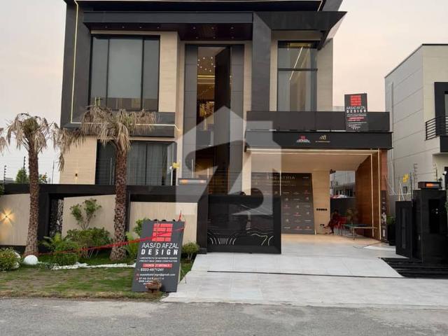 King of the DHA 100 percent original add Full Furnished house in the DHA Lahore