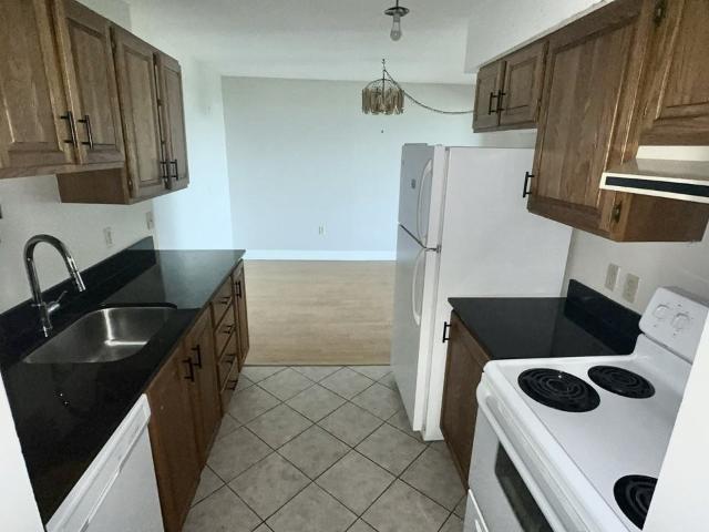 King Andrew 1 Bedroom Apartment for Rent at 290 Main Ave, Halifax, NS B3M 3V3
