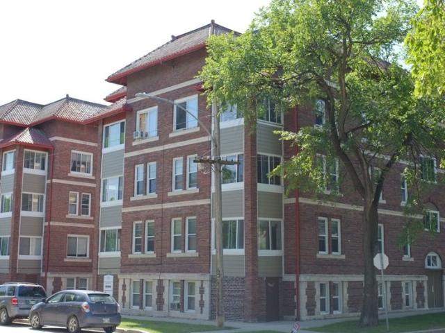 King George Court