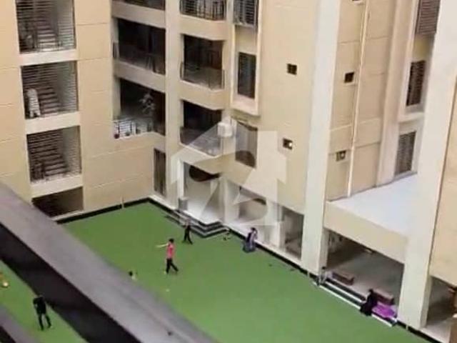 King Presidency | 4 Bed DD 2000 SqFt | Corner West Open Road Facing | Block 3A Jauhar