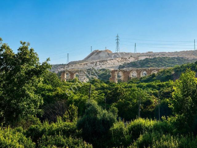 King'den Tarihi Roma Su Kemeri Manzaralı Şirin 1+1 Eşyasız Kiralık Daire