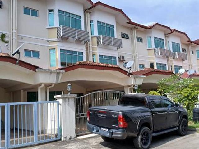 Kingfisher Sulaman 25 sty terrace