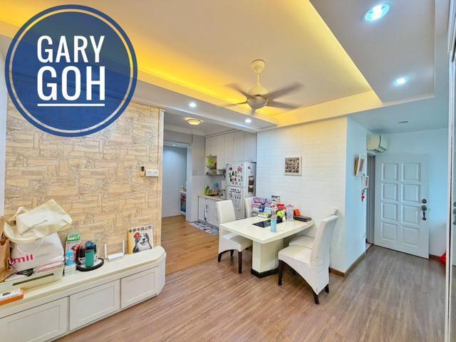 Kingfisher 800sqft RENOATED Greenlane Heights