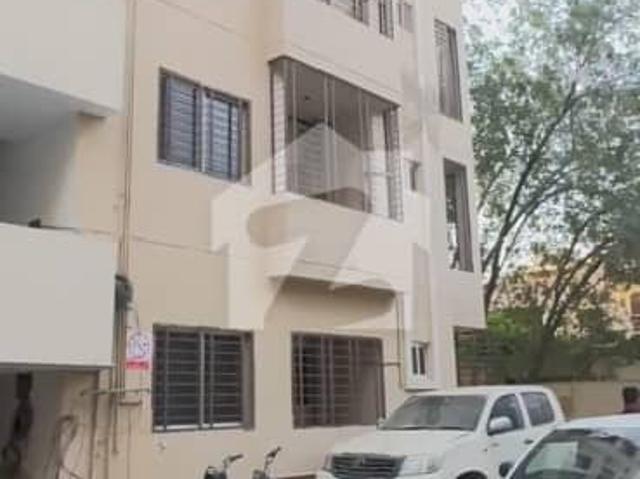Kings Classic 3rd Floor Corner With 3 Galleries Brand New 3 Bed Dd