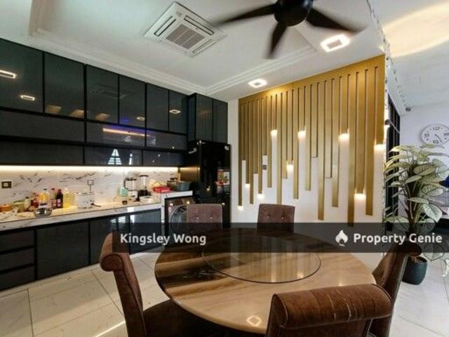Kings Height Apartment Bandar Meru Raya High Floor 4 Rooms Unit 2 Carpark