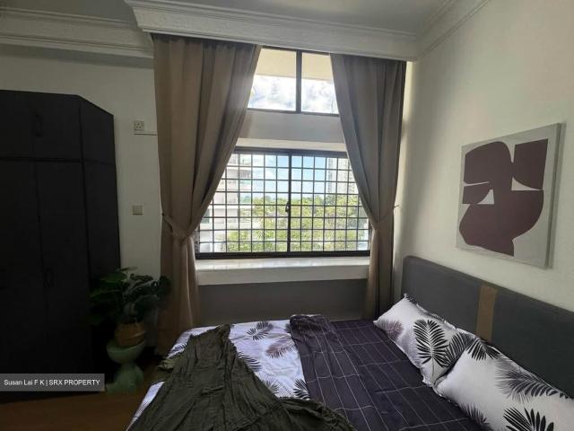 King's Mansion D15, Condominium