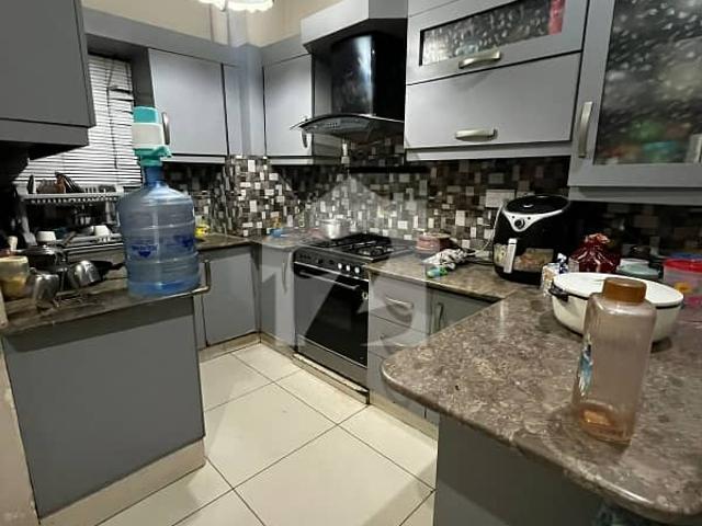 Kings Palm Residency 2 Bed Drawing Dining Apartment For Sale Block 3a Gulistan E Jauhar